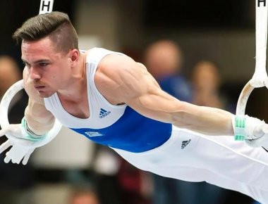 Λ.Πετρούνιας: «Στη χώρα της ασυνέπειας παραμένουμε συνεπείς» (φωτό, βίντεο)